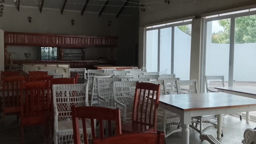 Commercial Property for Sale in Oudorp North West